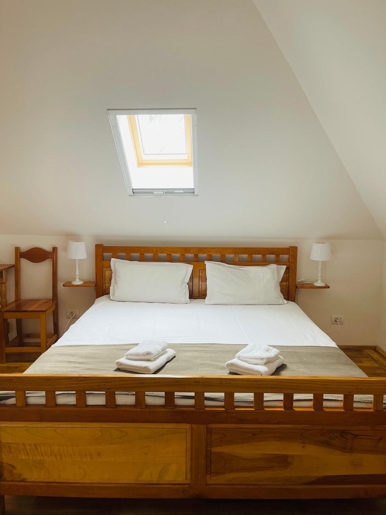 Domeniul Bondarelului Hotel Ocolisu Mic Екстериор снимка