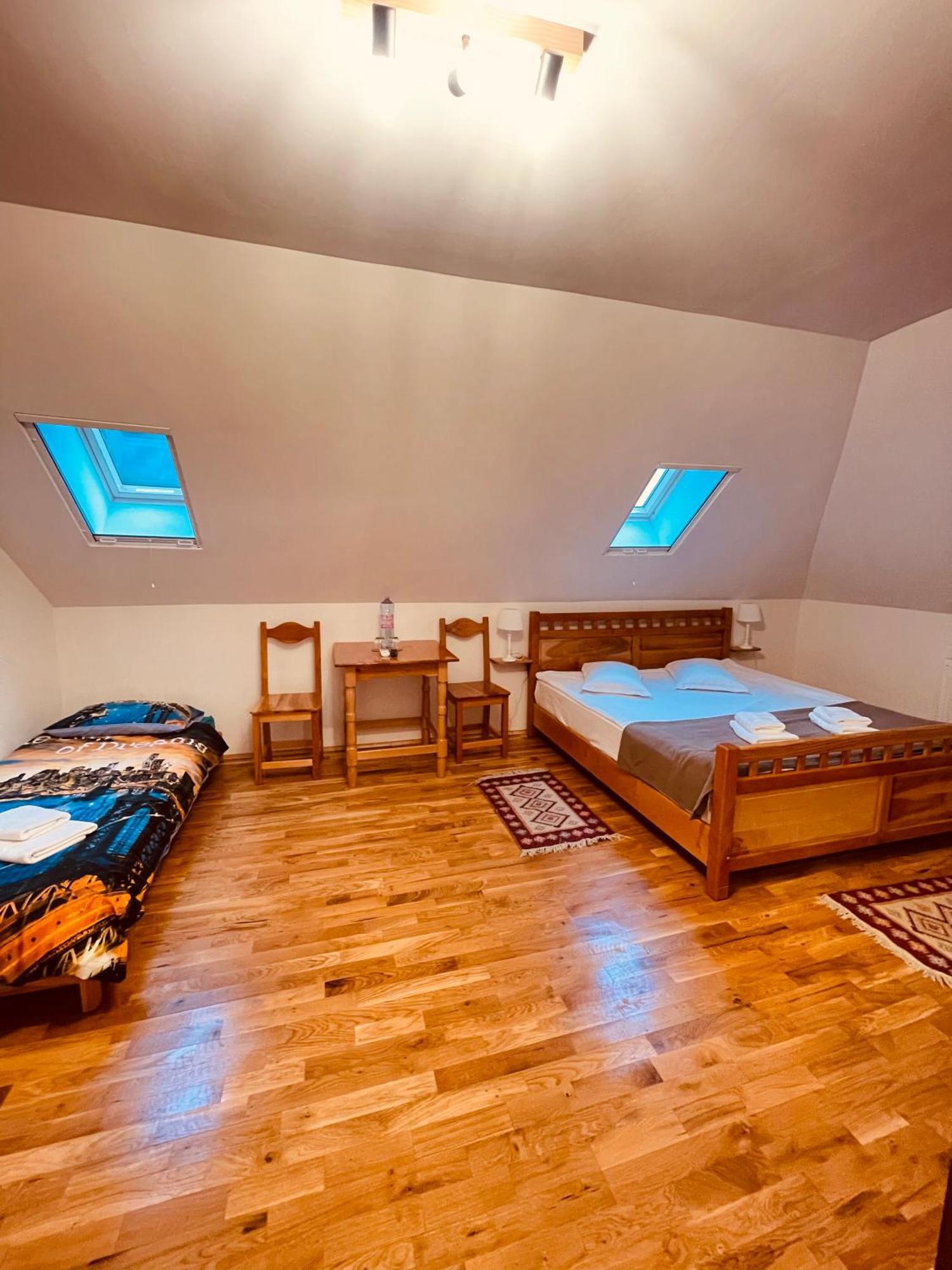 Domeniul Bondarelului Hotel Ocolisu Mic Екстериор снимка
